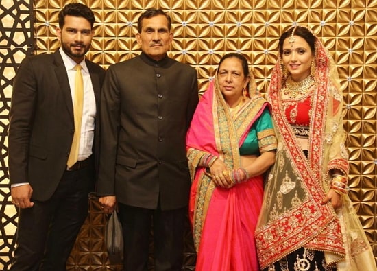 abhilasha jakhar family