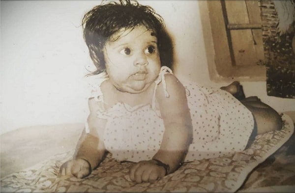 rashmi gautam childhood photo