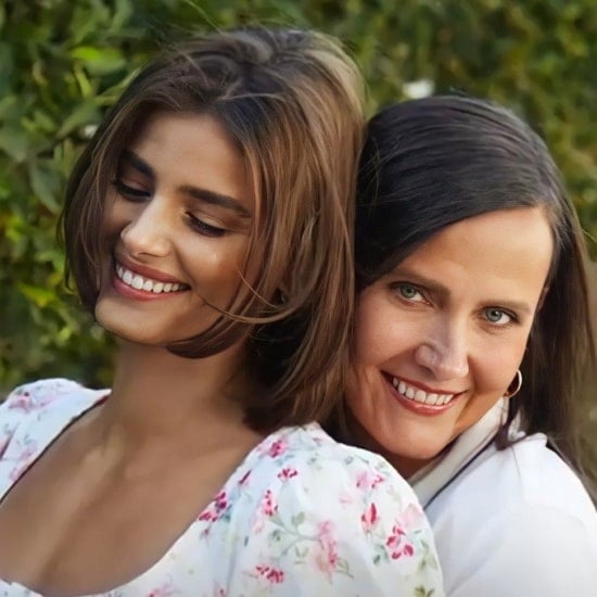 taylor hill mother